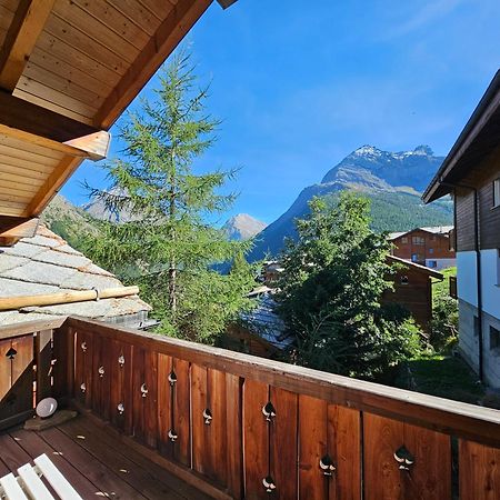 Chalet Flair 萨斯费 外观 照片