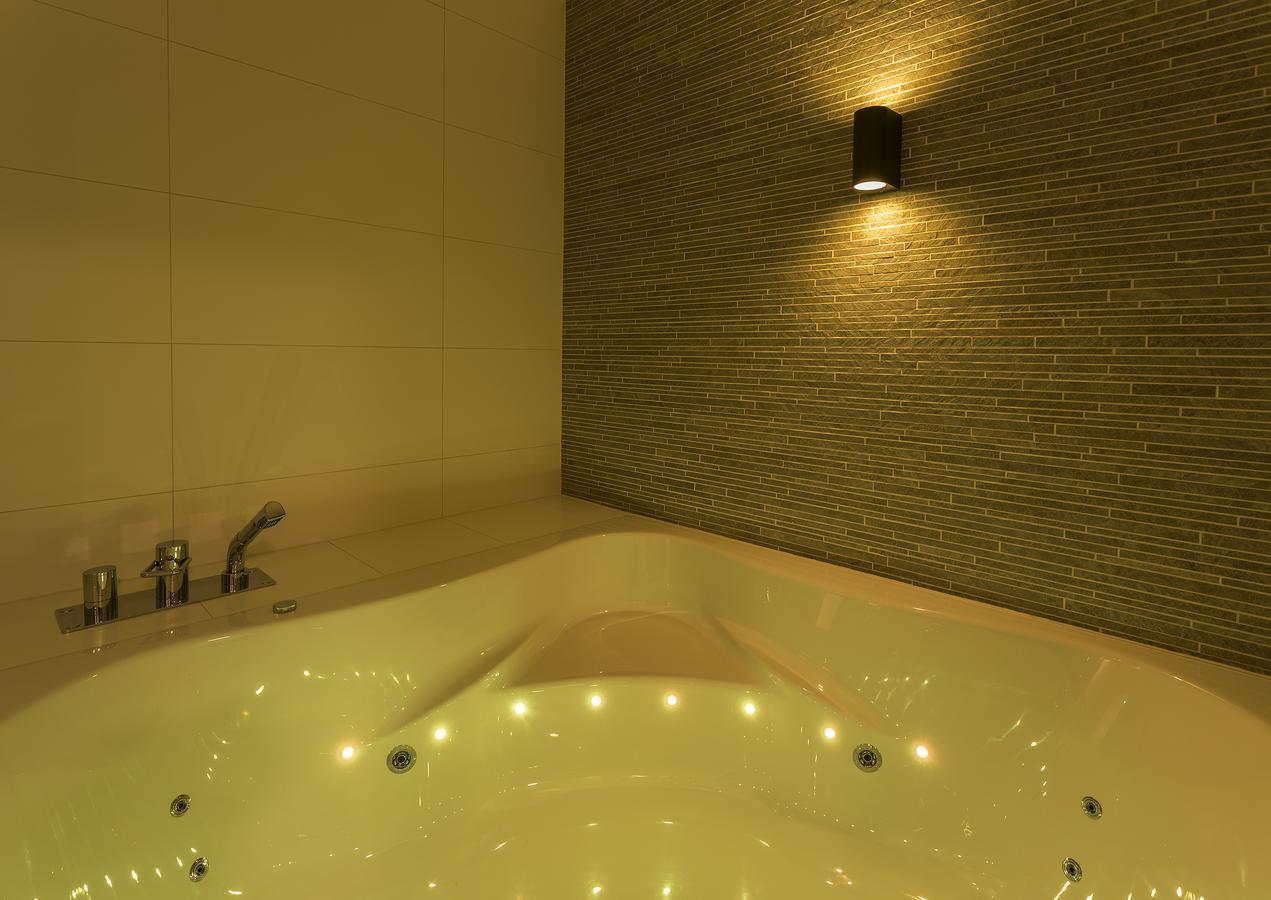 Chalet Flair 萨斯费 外观 照片